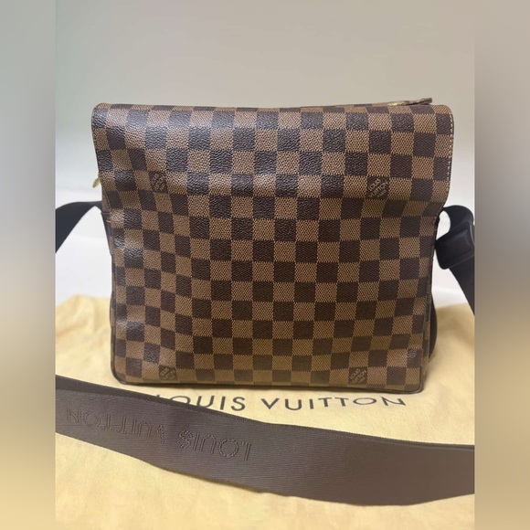 Louis Vuitton Damier Ebene Messenger Bag - Picture 3 of 16